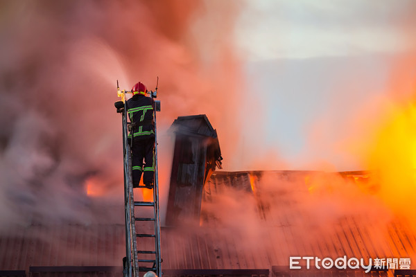 ▲▼火災示意圖。（圖／123RF）