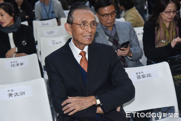 ▲央行發文緬懷前副總裁邱正雄。（圖／記者李毓康攝）