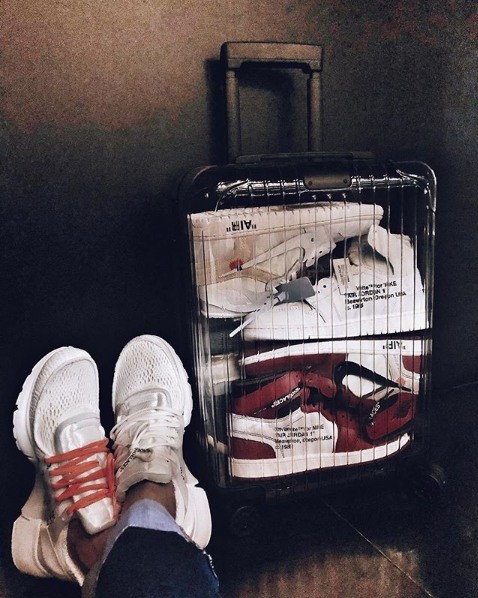 ▲LV行李箱鞋盒。（圖／翻攝自Louis Vuitton、Colette、StockX、IG@showlo）