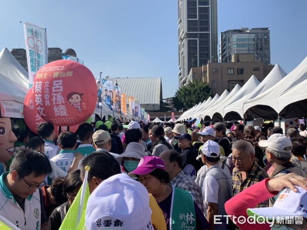 ▲▼總統蔡英文新北市競選總部成立大會現場。（圖／記者蔣婕妤攝）