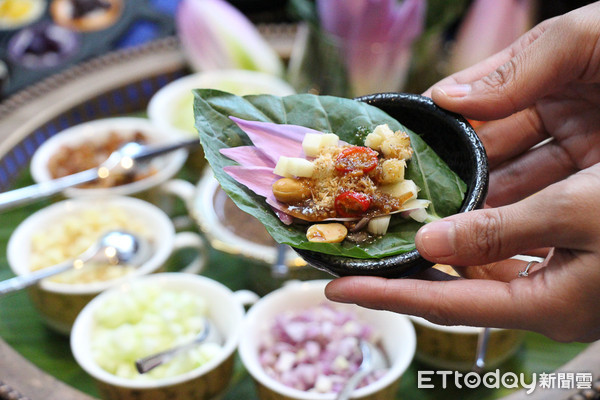 ▲泰國蝦無限供應　亞昕福朋喜來登首度推出泰國宮廷料理吃到飽。（圖／記者黃士原攝）