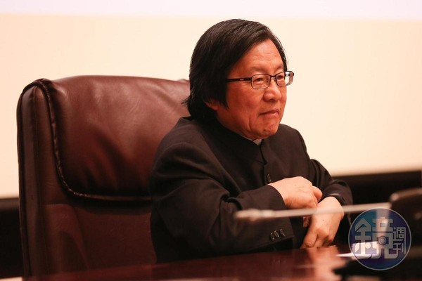 69歲的邱義仁，現任民進黨智庫、新境界文教基金會副董事長兼執行長，以及台灣日本關係協會會長。