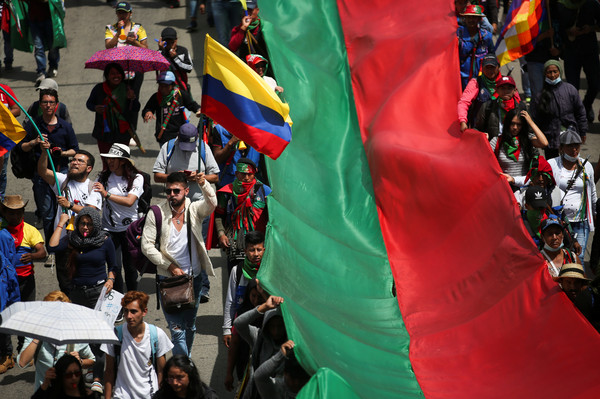 ▲哥倫比亞第三波全國性罷工，圖為首都波哥大（Bogotá）的示威情況。（圖／路透）