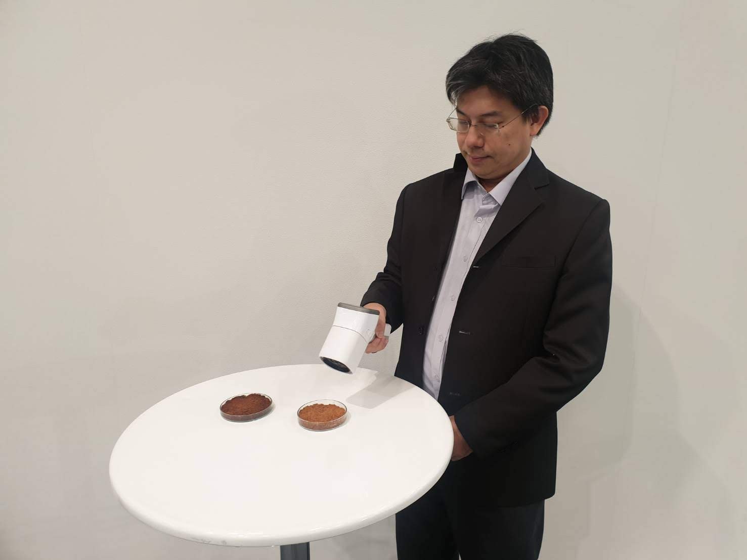 ▲▼    香港國際發明展台灣拿10金         。（圖／中華創新發明學會提供）