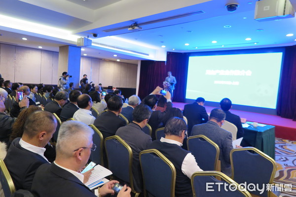 ▲▼川台產業合作推介會12月11日於上海舉辦，係場近百位長三角台商參加。（圖／記者陳政錄攝）