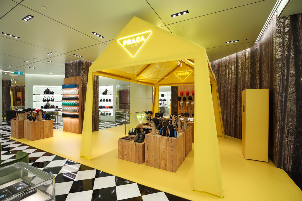 ▲▼PRADA ESCAPE快閃店。（圖／PRADA提供）