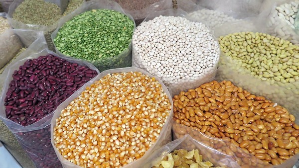 ▲黃豆、小麥及玉米近二年期貨價格直線上升。（圖／翻攝自pixabay）