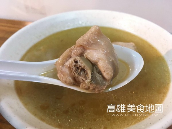 ▲▼ 高雄麻油雞。（圖／高雄美食地圖）