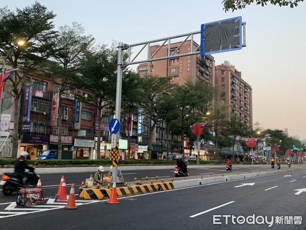 ▲ 新北板橋文化路公車專用道啟用 公車、機車分流提升行車安全。（圖／新北市交通局提供）