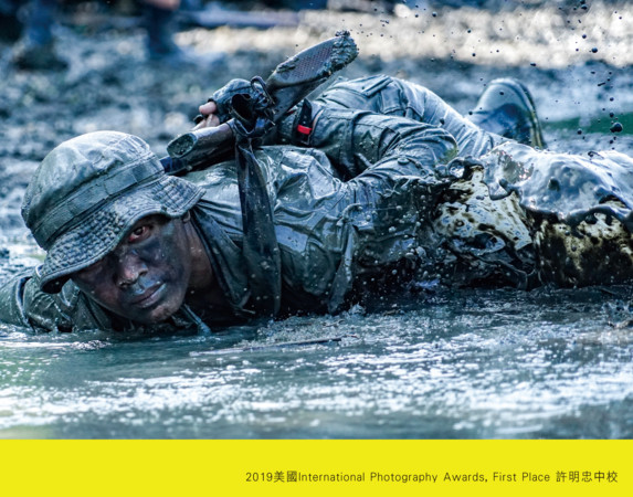 ▲▼海軍2020年形象桌曆出爐。（圖／海軍提供）