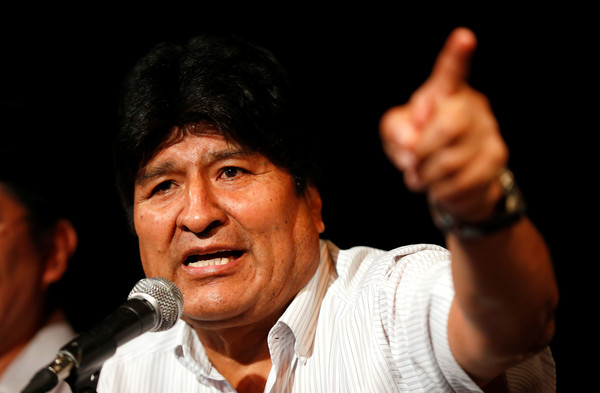 ▲玻利維亞前總統前總統莫拉萊斯（Evo Morales）17日在阿根廷首都布宜諾斯艾利斯（Buenos Aires）召開記者會。（圖／路透）