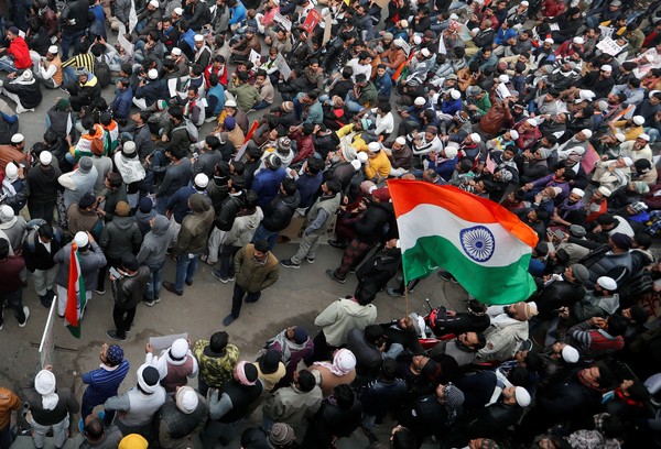 ▲▼ 印度德里民眾示威抗爭反對《公民身分修正法》。（圖／路透）