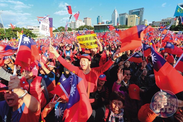 面對鋼鐵韓粉串聯入黨倒吳，選後的國民黨勢必形成吳、韓對決態勢。