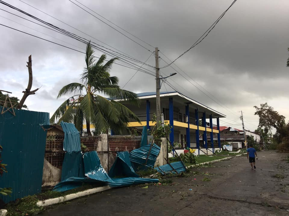▲▼颱風巴逢（Phanfone）肆虐菲律賓。（圖／路透）