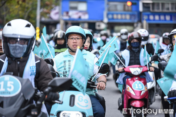 ▲柯文哲出席民眾黨全台車掃啟動記者會。（圖／記者林敬旻攝）