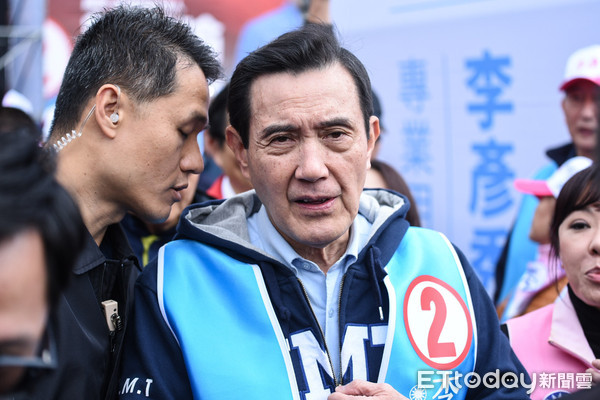 ▲前總統馬英九出席李彥秀港湖大團結造勢。（圖／記者林敬旻攝）
