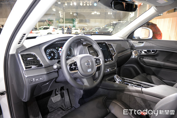 ▲台北車展／Volvo XC90小改款降幅最高50萬、「最強XC60」同步亮相。（圖／記者林鼎智攝）