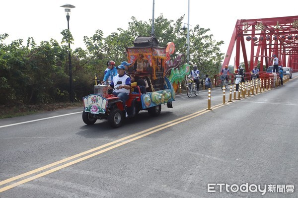 ▲▼ 新港奉天宮「馨護臺灣 騎島平安」媽祖單車環島正式出發。（圖／讀者提供）