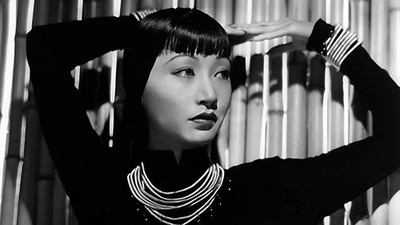 百年冥誕才被追捧「與瑪麗蓮夢露齊名」！好萊塢首位華裔女星受盡歧視、祖國封殺
