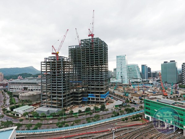 位於南港展覽館旁的台肥C2開發案，預計興建2棟觀光旅館、1棟商辦大樓，被視為台肥未來金雞母。