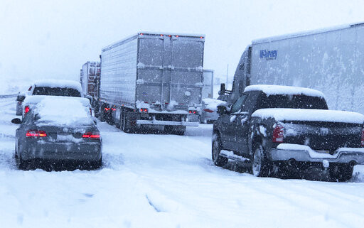 ▲▼美國南加州12月底受到暴風雪影響，也造成交通混亂。（圖／達志影像／美聯社）