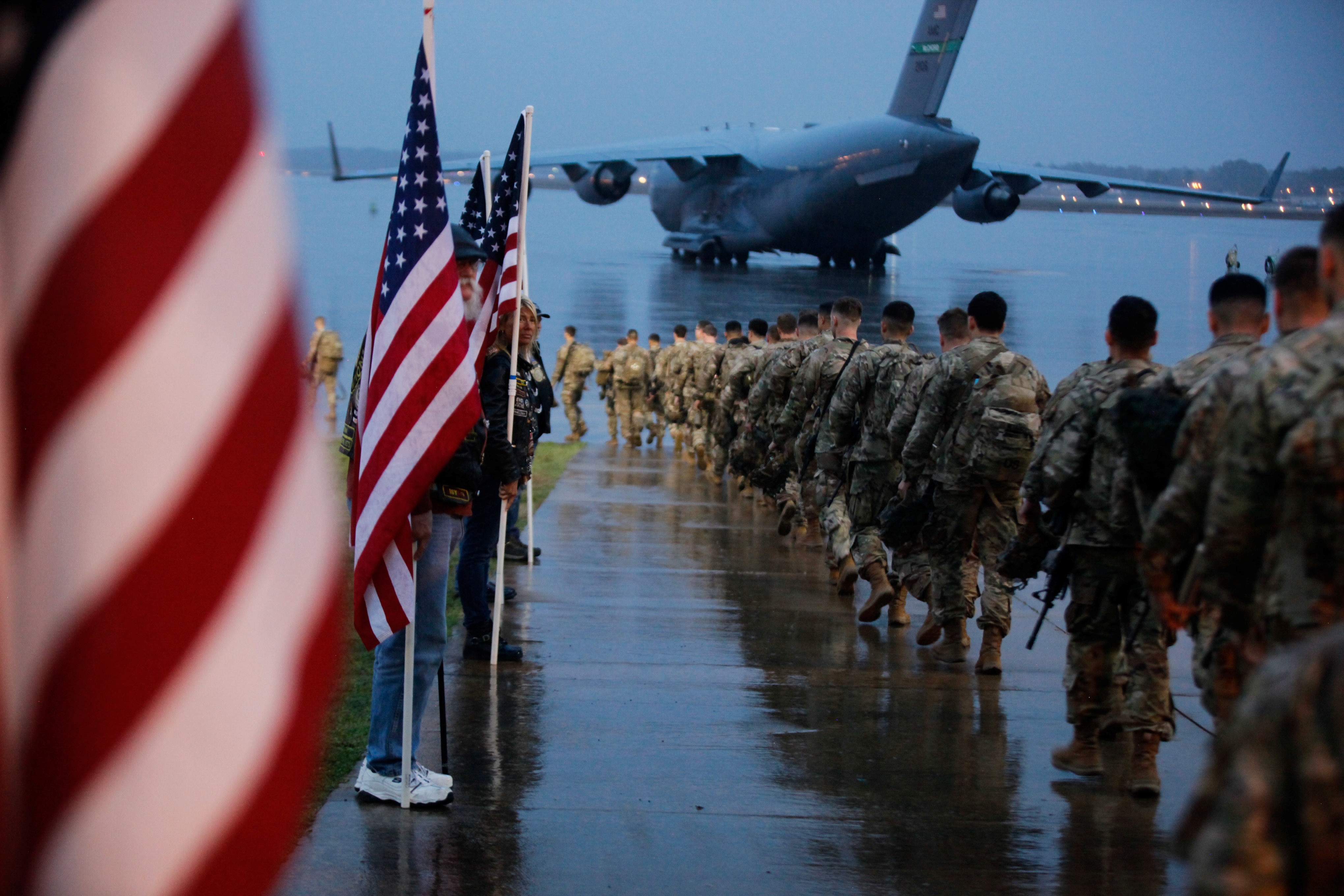 ▲▼美軍陸軍第82空降師增兵科威特，預計集結3500人快速反應部隊。（圖／路透）