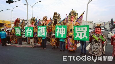 台南掃街百尊「三太子」助陣　蔡英文：這區域最熱鬧！　