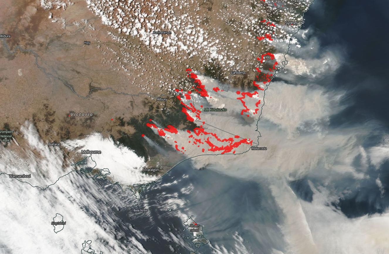 ▲▼6日最新澳洲大火衛星圖。（圖／翻攝自NASA）
