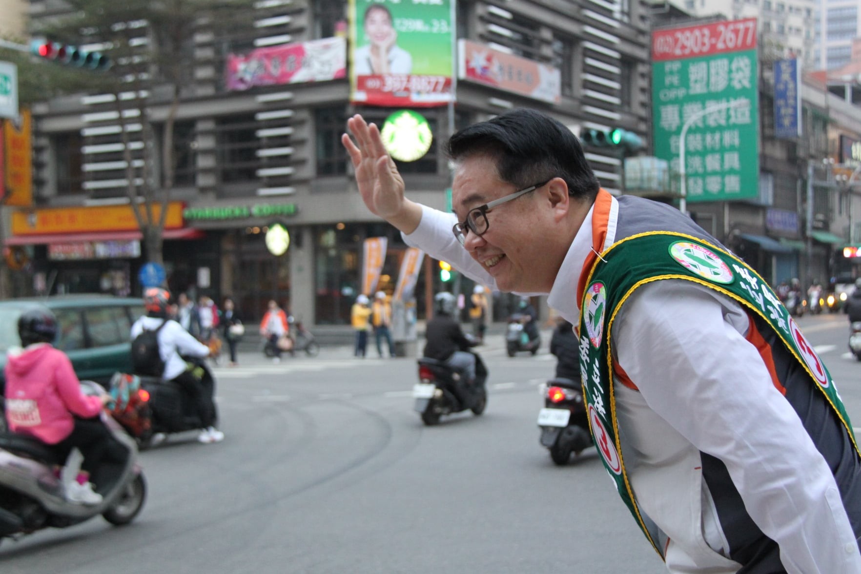 ▲▼吳秉叡。（圖／翻攝自吳秉叡FB）