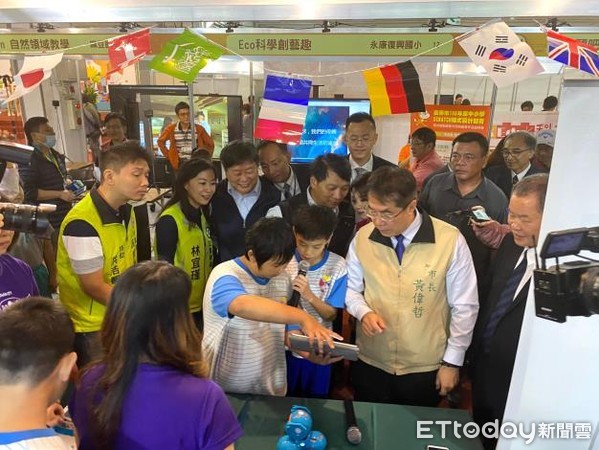 台南市資訊教育扎根基礎，深度學習連續6年獲選全國縣市特優獎。（圖／記者林悅翻攝）