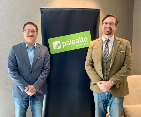 ▲Palo Alto Networks亞太區安全長Kevin O`Leary（右）和Palo Alto Networks台灣區總經理尤惠生（左）。（圖／Palo Alto Networks提供）