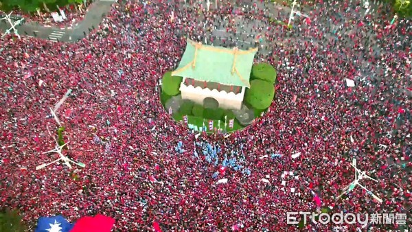 ▲▼「台灣安全 人民有錢 凱道勝利晚會」。（圖／ETtoday攝影中心攝）