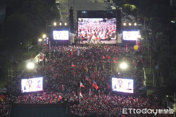 ▲▼「台灣安全 人民有錢 凱道勝利晚會」。（圖／記者湯興漢攝）