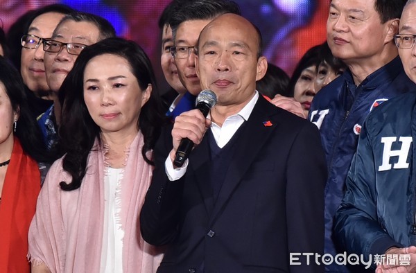 ▲▼「台灣安全 人民有錢 凱道勝利晚會」,總統候選人韓國瑜講話  。（圖／記者李毓康攝）