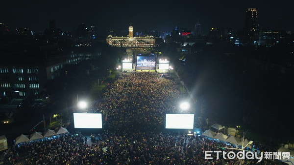 ▲▼2020凱道選前之夜,空拍。（圖／2020蔡英文總統連任辦公室提供）