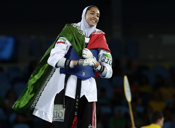▲▼伊朗首位奧運奪牌女性運動員阿里薩德（Kimia Alizadeh）。（圖／達志影像／美聯社）