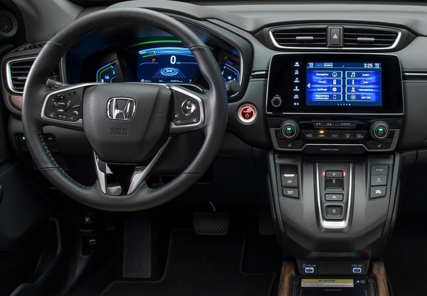 Honda CR-V將推「超省油」插電式油電車型　首要對手設定TOYOTA RAV4（圖／翻攝自Honda）