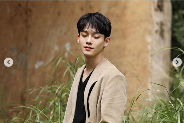 ▲▼CHEN。（圖／翻攝自EXO IG）