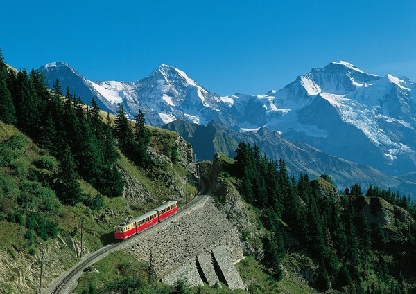 ▲瑞士最經典！搭三大鐵道路線上山賞絕景▼             。（圖／七逗旅遊網提供）