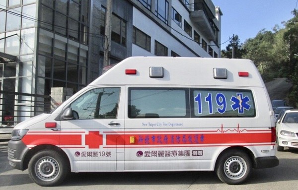 ▲愛爾麗集團屆滿20週年　公益大使謝祖武將赴新北捐贈救護車。（圖／愛爾麗提供）