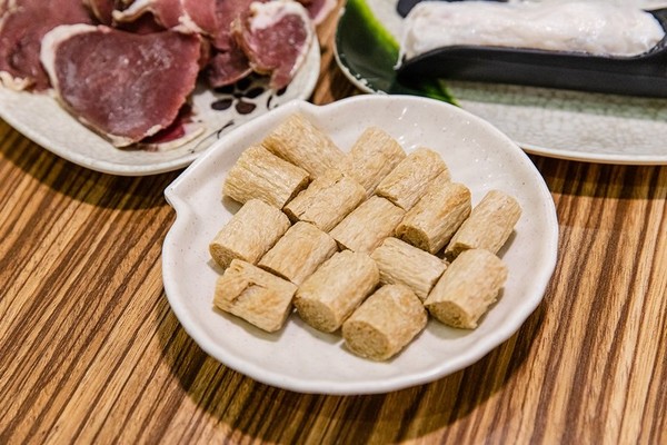 ▲▼山羊城全羊館羊肉爐。（圖／小虎食夢網）