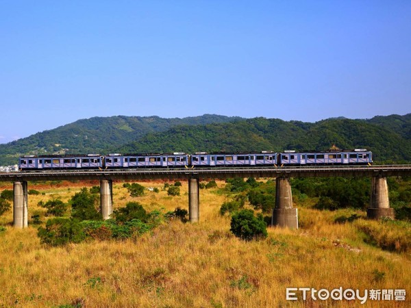 ▲▼台鐵局內灣車站今（16）日與日本若櫻鐵道若櫻站締結姊妹車站。（圖／台鐵局提供）