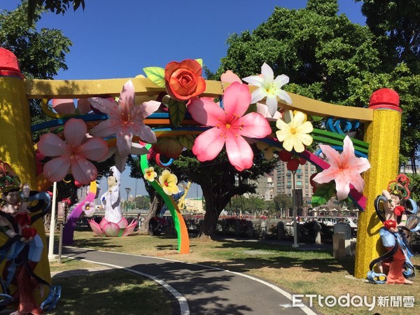 ▲高雄燈會宗教燈區          。（圖／記者翁進忠攝）