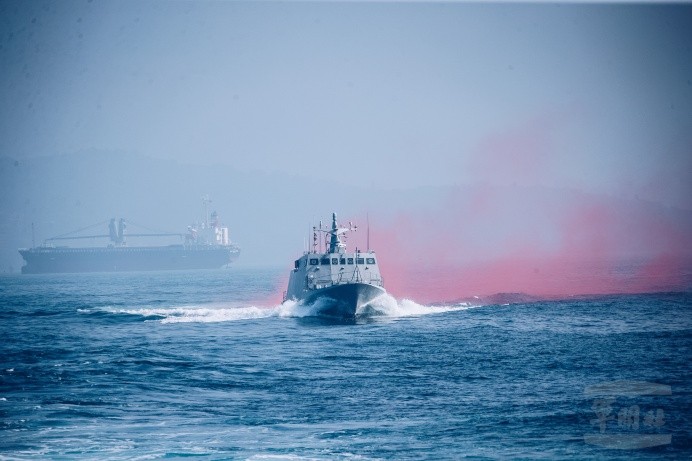 海軍春節加強戰備　陸戰特勤隊展現應急制變戰力