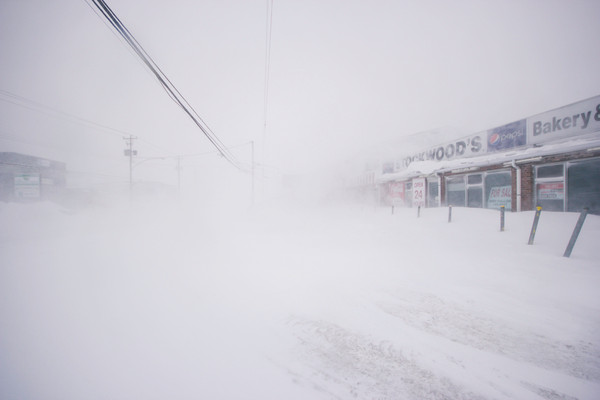 ▲▼加拿大紐芬蘭省府聖約翰斯（St.Johns）降雪量破紀錄。（圖／路透）