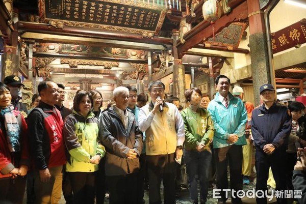 ▲國家重要民俗「東山碧軒寺迎佛祖暨遶境」，凌晨自白河火山碧雲寺莊嚴起駕，恭送觀音佛祖「正二媽」返回東山碧軒寺，市長黃偉哲親赴參與回駕儀式。（圖／記者林悅翻攝，下同）