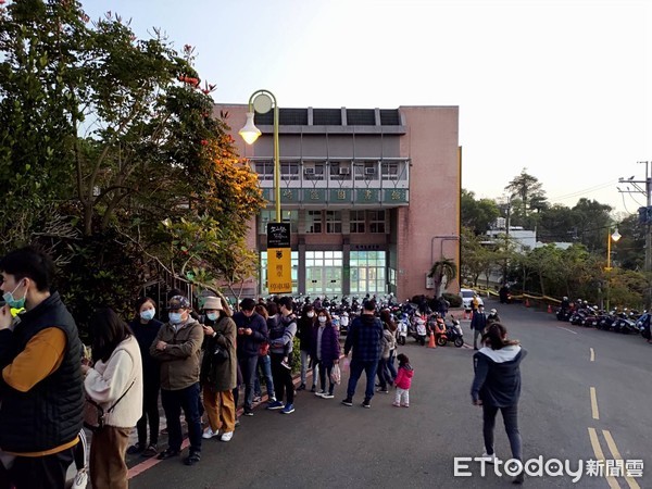 ▲台南市衛生局指出，台灣目前並沒有社區感染的情況，所以目前全民戴口罩是不必要的。（圖／記者林悅翻攝）