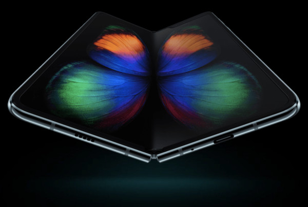 ▲外媒爆Galaxy Fold 2確有其機！而且不是Galaxy Z Flip。（圖／取自官網、推特）