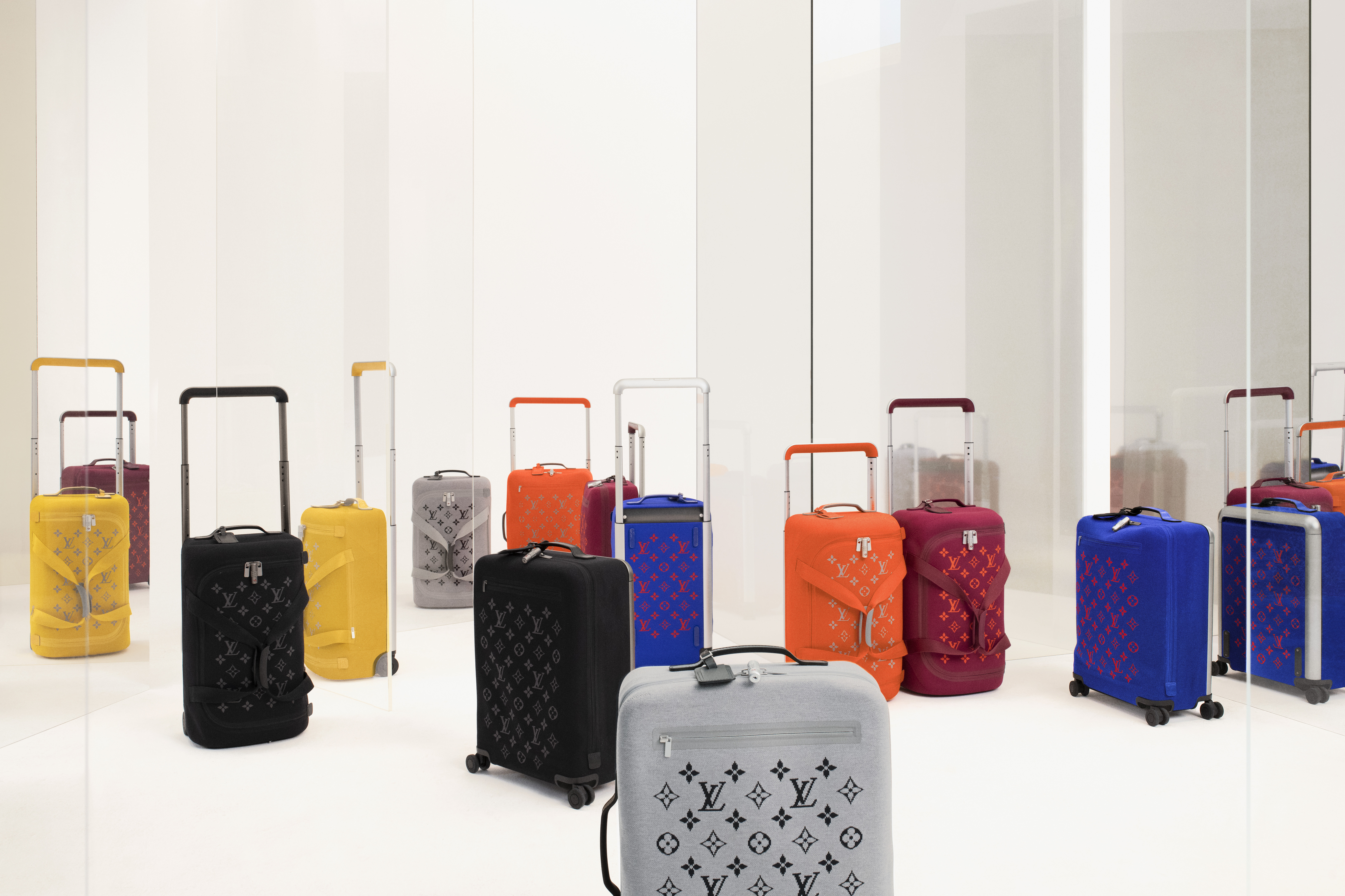 ▲LV Horizon Soft系列行李箱。（圖／品牌提供、翻攝自LV官網）