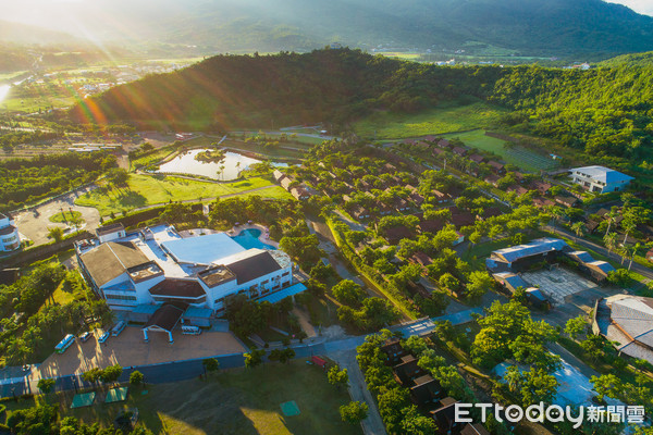 ▲小墾丁渡假村推星空旅遊迎戰勝肺炎，順利促使國內外旅客回流            。（圖／記者陳崑福翻攝）